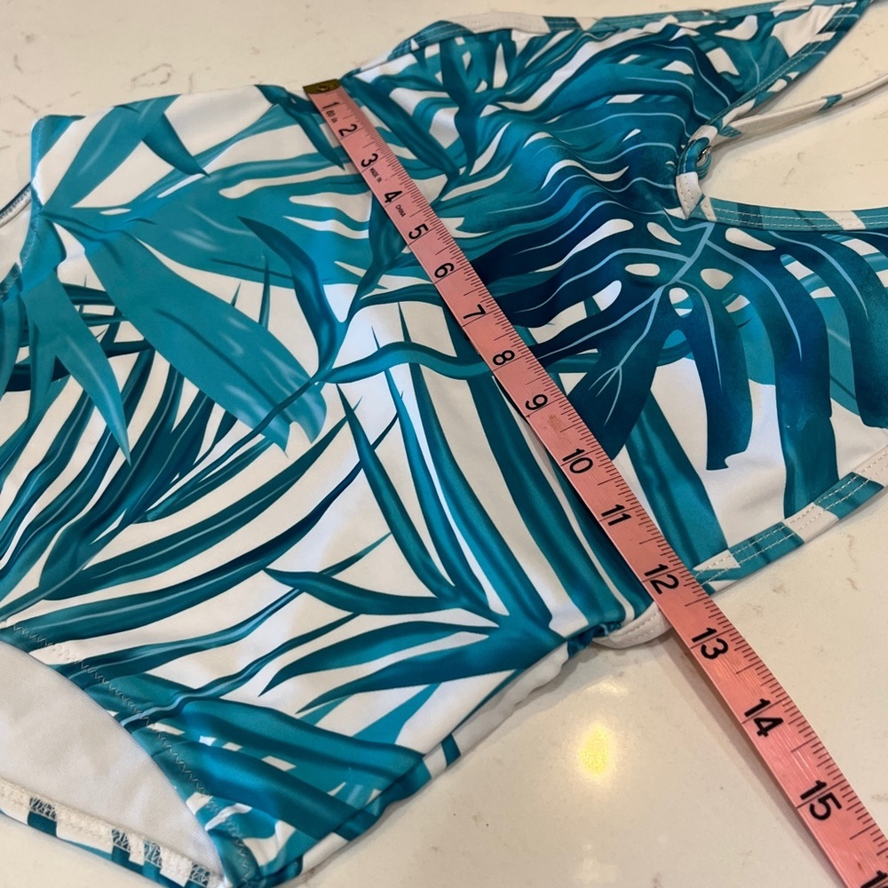 Cupshe Tropical Leaf Print One Piece Swimsuit Adjustable Straps NWT Size S - Picture 8 of 10